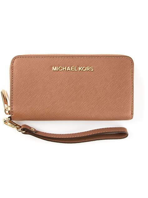 michael kors jet set travel beige